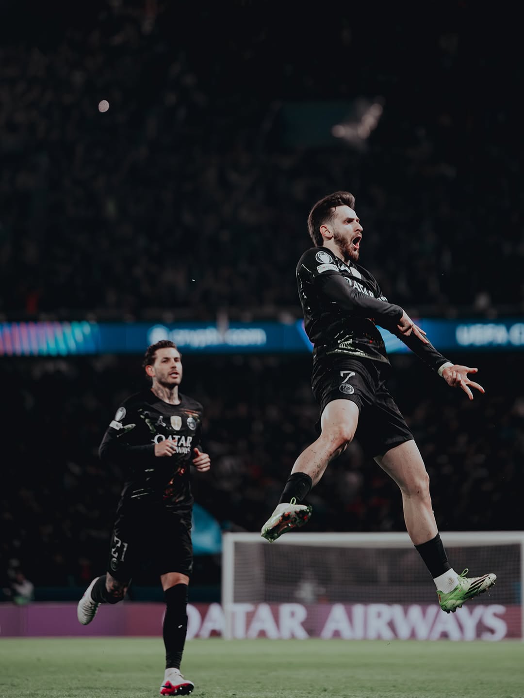 PSG 5–2 Chelsea: Kvaratskhelia’s Late Brilliance Leaves Blues Facing Uphill Battle