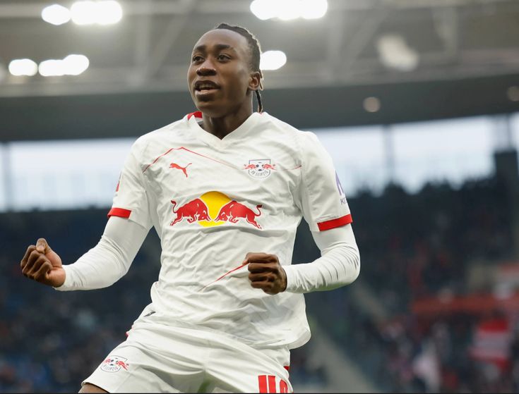 Manchester United Transfer News, Rumours and Gossip: Latest Updates on Deals, Signings, Loans and Contracts